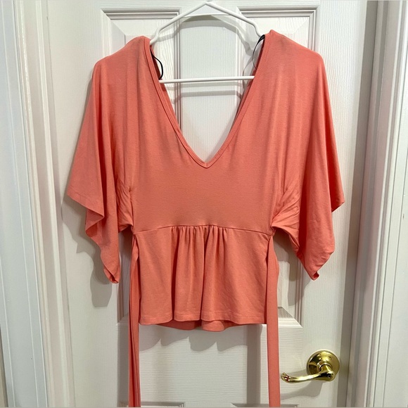 BEBE vintage flutter sleeve top - Picture 3 of 3